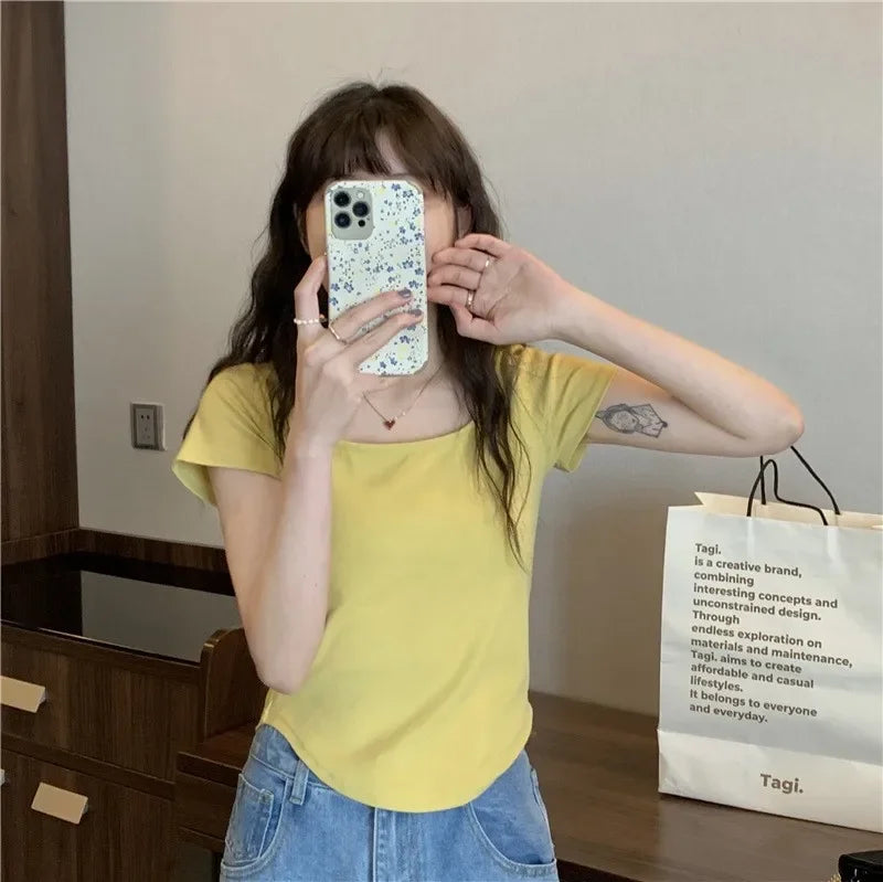 2025 Summer New Korean Style Short Sleeve Women's T-shirt Slimming U-neck Top Direct From Manufacturer Slimming Design Women's
