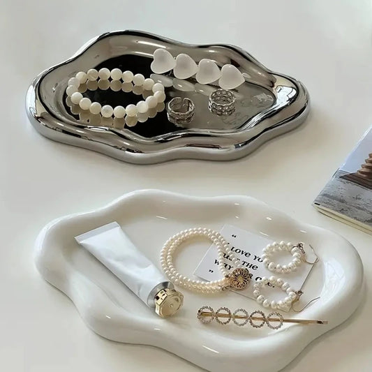 Miniso Simple Stylish Cloud Ceramic Jewelry Storage Tray Jewelry Earrings Display Desktop Ornaments Gifts for Friends