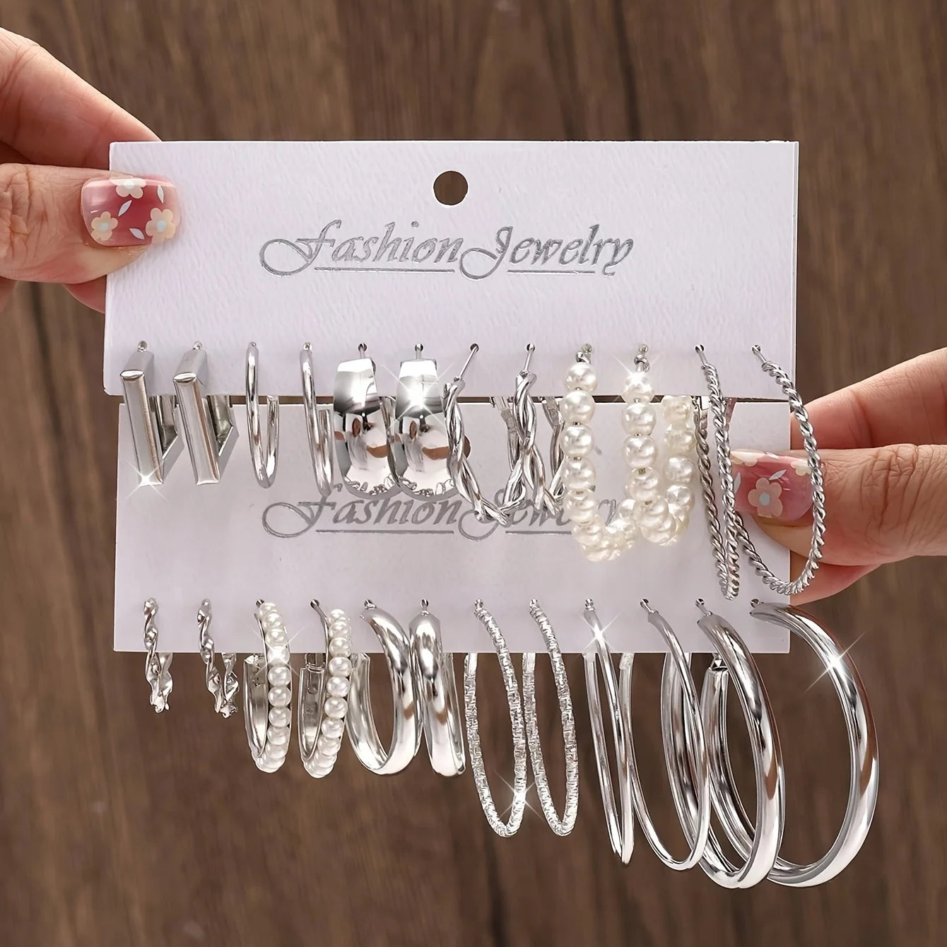 Fashion Geometric Hoop Earring Twisted Pattern Multi-Element Inlaid Imitation Pearl C-shaped Earring Women's Daily Party Jewelry