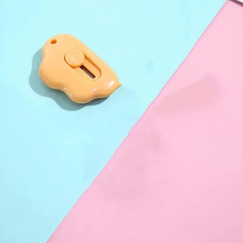 Mini Pocket Cloud Art Utility Knife Box Knife Paper Cutter Craft Wrapping Refillable Blade Stationery